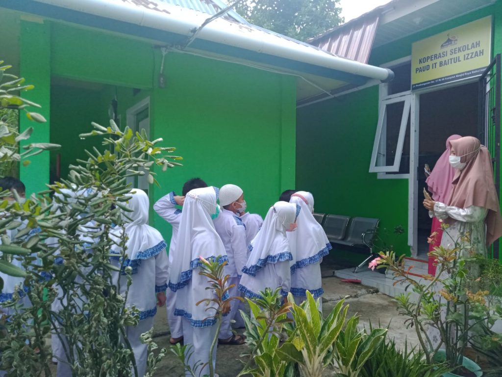 Kegiatan Puncak Tema “Berkunjung ke Toserba Baiti” PAUD IT Baitul Izzah